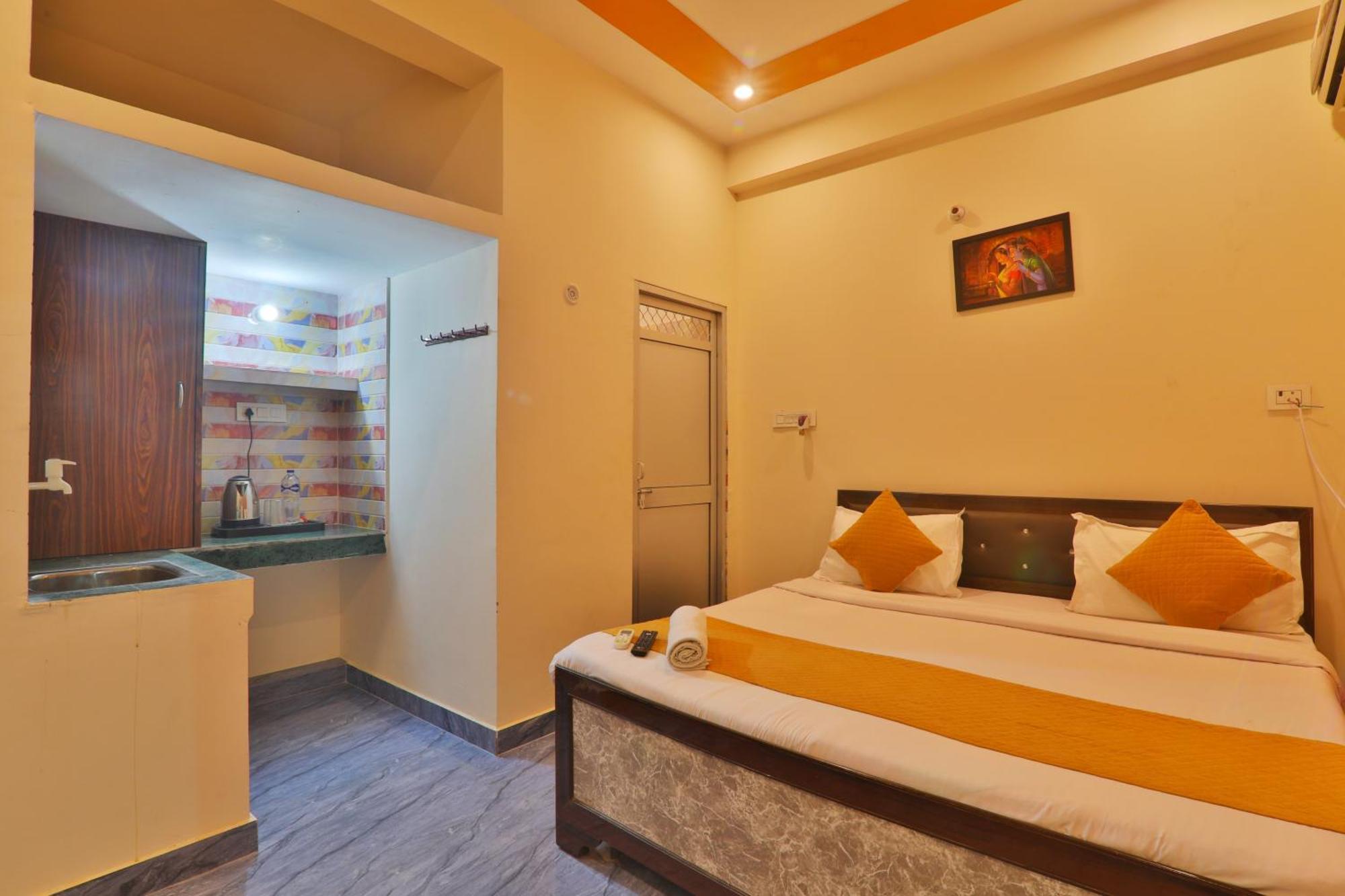 Hotel Ramayan Inn Free Pickup From Ayodhya Dham Junction Kültér fotó